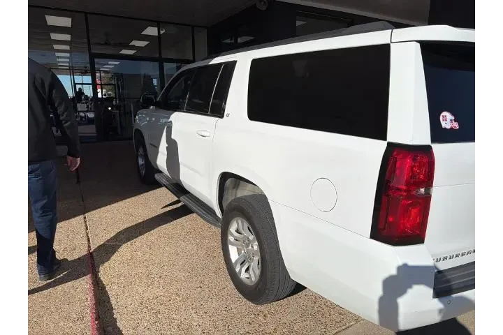 $16544 : Chevrolet Suburban 2018 4x2 image 6