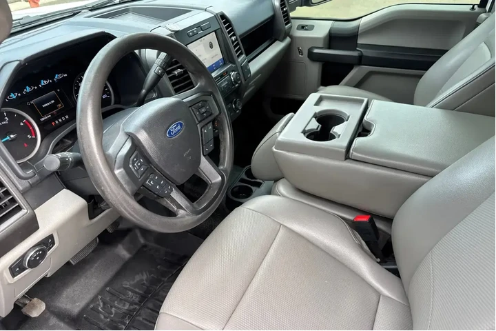 $31865 : Ford F-350 Super Duty 2022 4 image 10