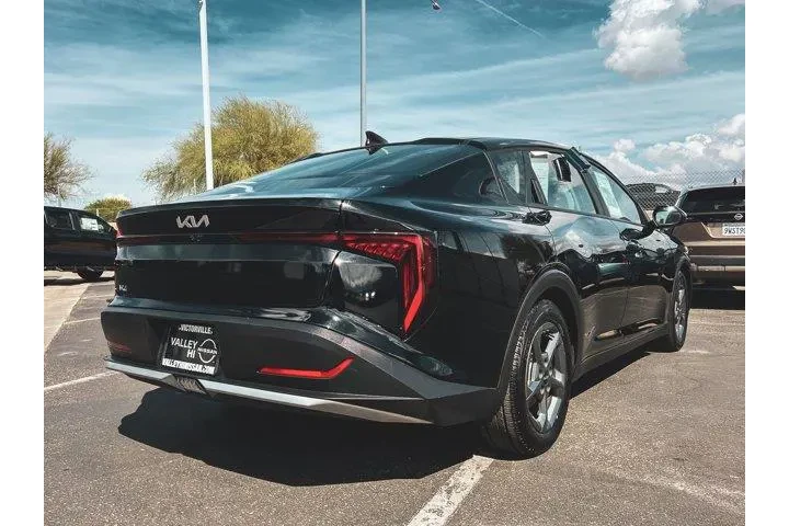 $21997 : Kia K4 2025 LXS 4dr Sedan image 3