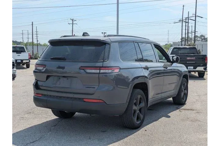$38995 : Jeep Grand Cherokee L 2025 4 image 4