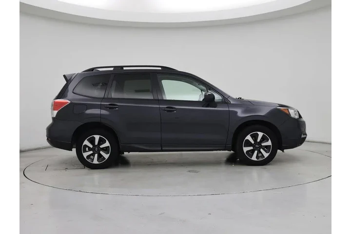 $18998 : Subaru Forester 2018 AWD 2.5 image 7