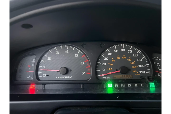 $3600 : Vendo Toyota 4 Runner image 7