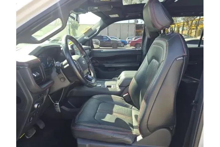 $36400 : Ford Expedition 2022 4x2 Lim image 5