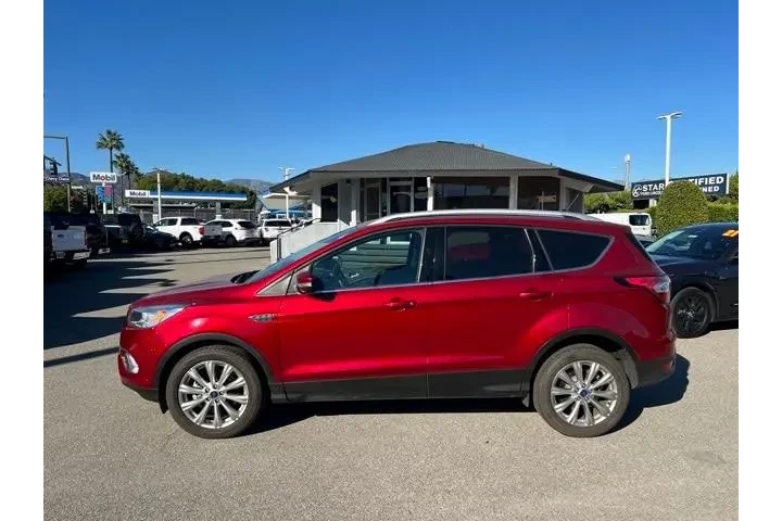 $15988 : Ford Escape 2018 Titanium 4d image 3