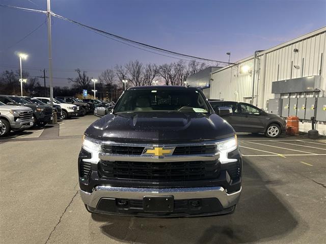 $48499 : 2024 Silverado 1500 LT image 2