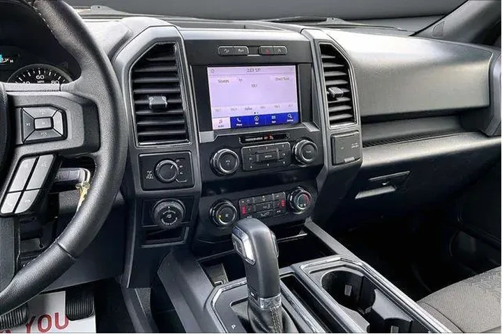 $26900 : Ford F-150 2020 4x4 XLT 4dr image 10