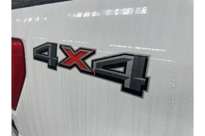 $38500 : Ford F-150 2022 4x4 XLT 4dr image 9