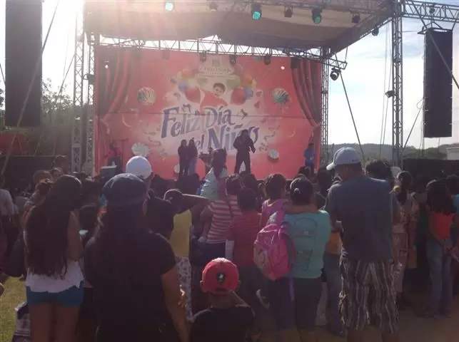 DÍA del NIÑO Festeja con MAGIA image 4