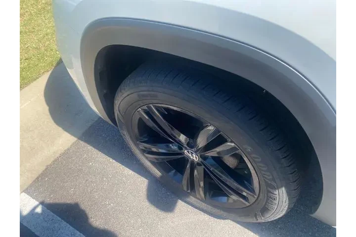 $29998 : Volkswagen Atlas Cross Sport image 10