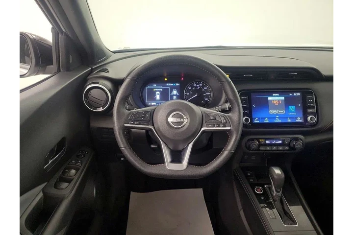 $21998 : Nissan Kicks 2023 SR 4dr Cro image 10