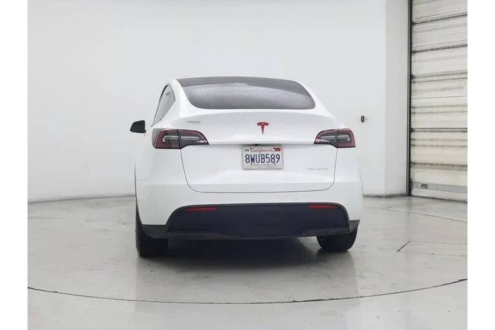 $26998 : Tesla Model Y 2021 AWD Long image 6