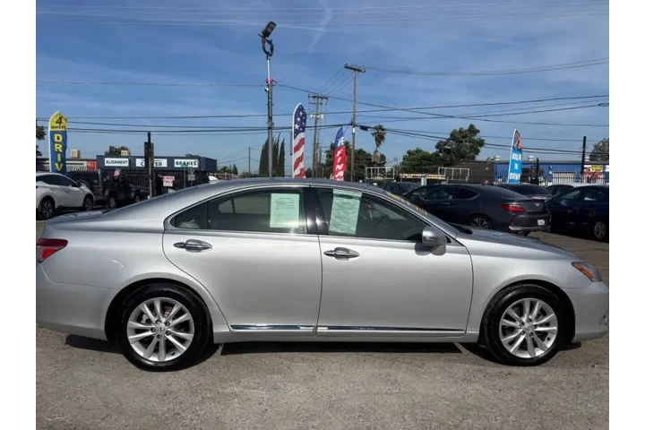 2010 ES 350 image 6