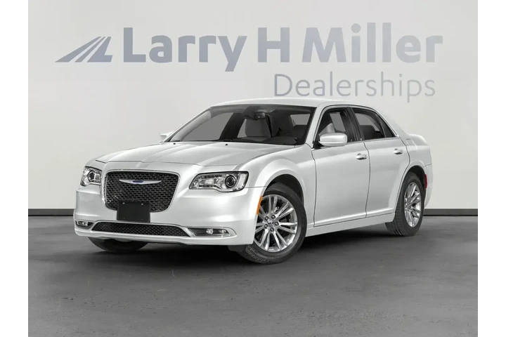 Chrysler 300 2022 S V6 4dr S image 1