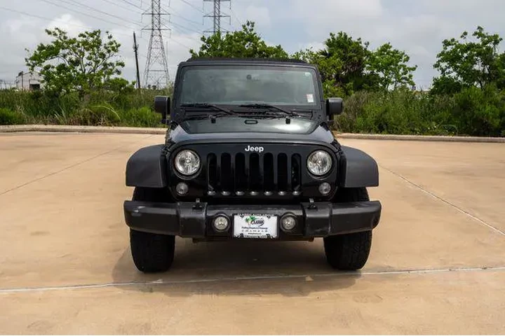 $23331 : Jeep Wrangler Unlimited 2016 image 2