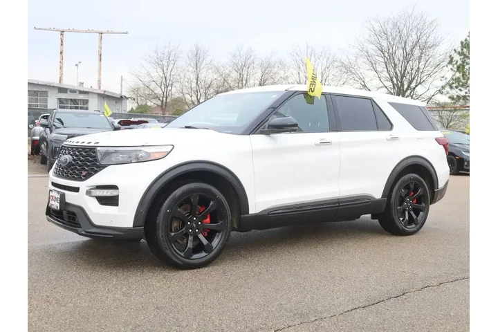 $29877 : Ford Explorer 2021 AWD ST 4d image 5