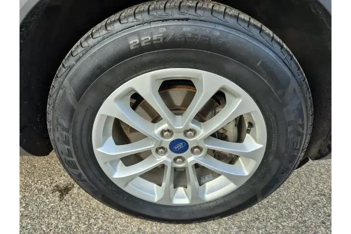 $16295 : Ford Escape 2020 AWD SE 4dr image 10