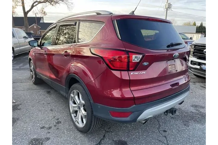 $18521 : Ford Escape 2019 Titanium 4d image 4