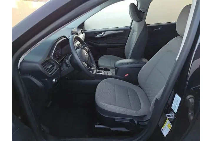 $18063 : Ford Escape 2021 AWD SE 4dr image 6