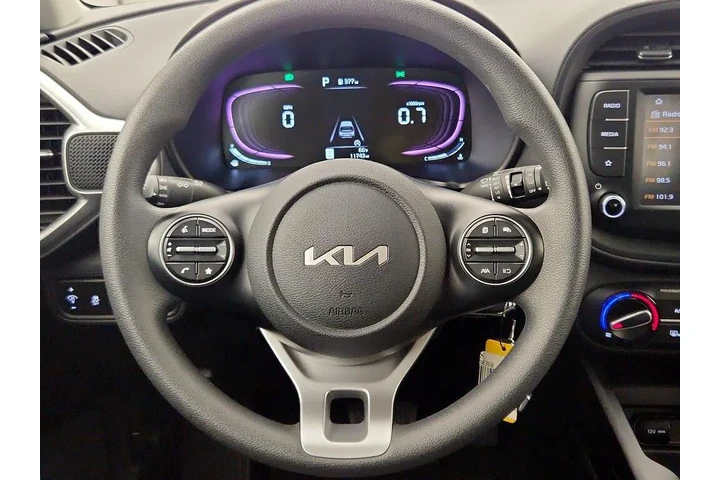 $19998 : Kia Soul 2024 LX 4dr Crossov image 10