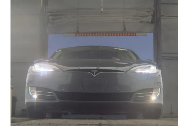 $17223 : Tesla Model S 2018 AWD 75D 4 image 3