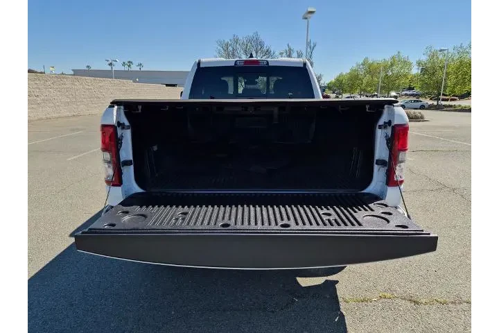 $39900 : Ram 1500 2022 4x4 Big Horn 4 image 10