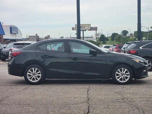 $9490 : 2015 MAZDA3 i Sport image 9