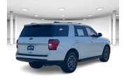 $38588 : Ford Expedition 2022 4x4 XLT thumbnail