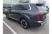 $35219 : Kia Telluride 2025 S 4dr SUV thumbnail