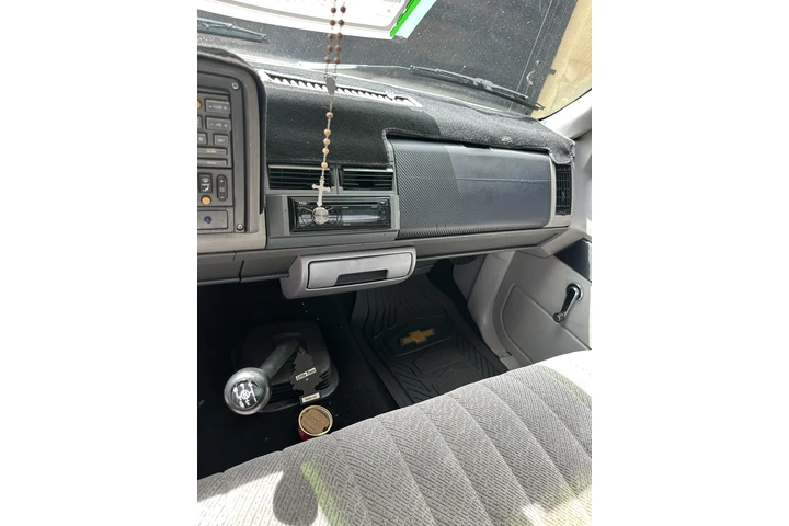 $9500 : Chevrolet 1500 Cheyenne image 6