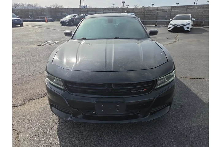 2017 Charger SXT AWD image 8