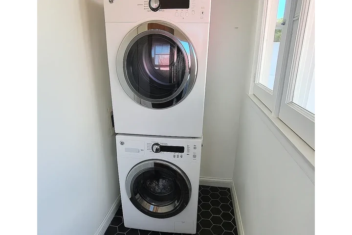 $800 : Single home ready to move in image 6