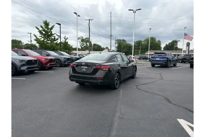 $20980 : Nissan Sentra 2024 SV 4dr Se image 8