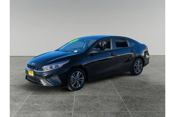 Kia Forte 2024 image 1