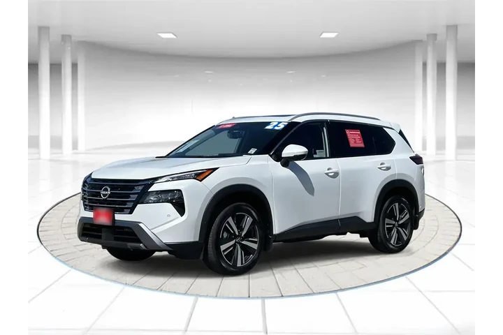 $33133 : Nissan Rogue 2025 SL 4dr Cro image 1