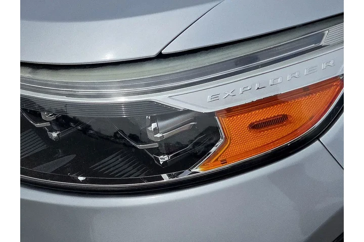 $19995 : Ford Explorer 2020 AWD XLT 4 image 8