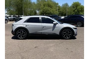 $25990 : Hyundai IONIQ 5 2024 SEL 4dr thumbnail