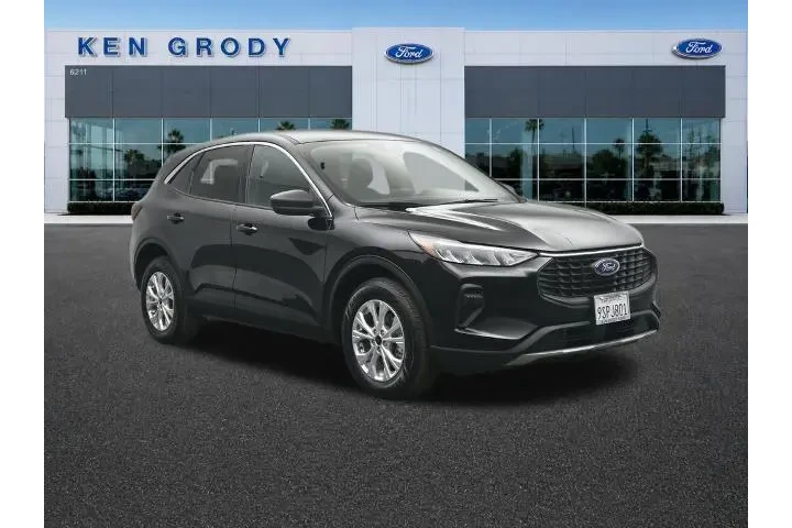 $21900 : Ford Escape 2023 AWD Active image 1