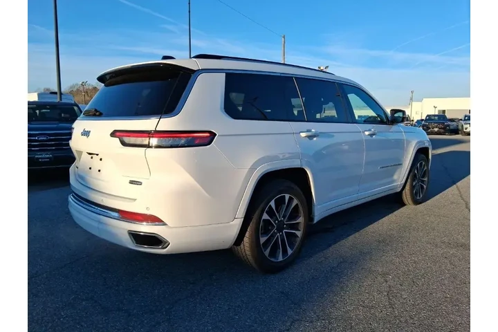 $37701 : Jeep Grand Cherokee L 2023 4 image 5