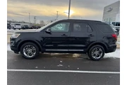 $7900 : Ford Explorer 2016 AWD XLT 4 thumbnail