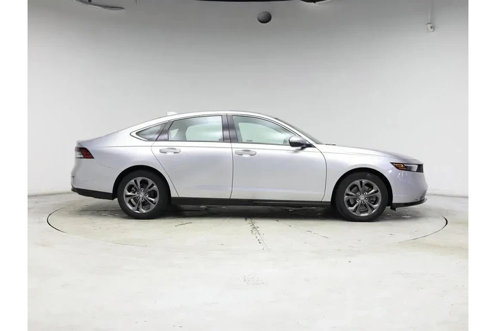 $31998 : Honda Accord Hybrid 2024 EX- image 7