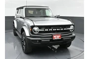 $36375 : Ford Bronco 2021 4x4 Base 4d thumbnail