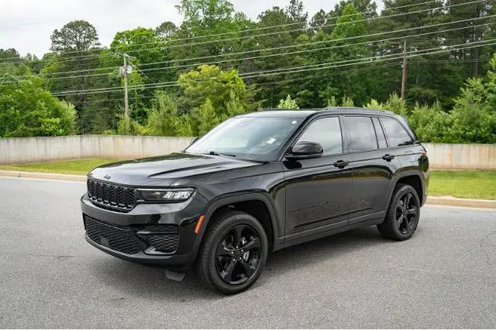 $30877 : Jeep Grand Cherokee 2022 4x4 image 3