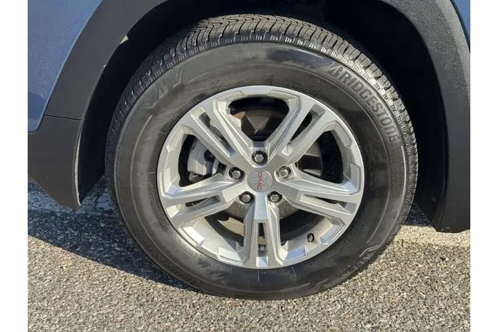 $25800 : GMC Terrain 2024 AWD SLE 4dr image 9