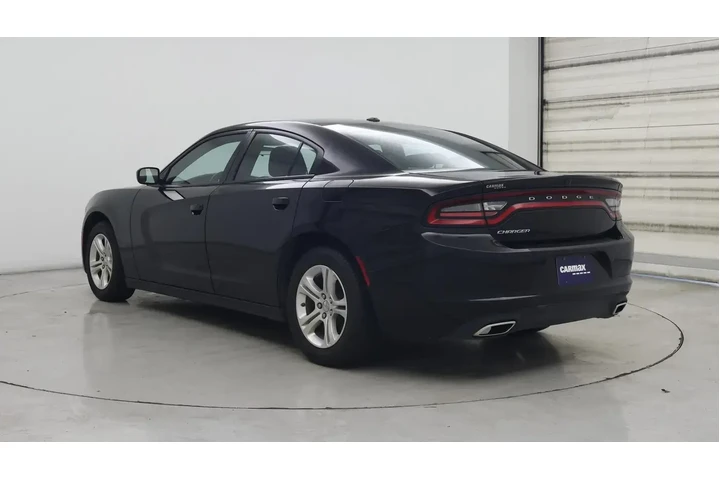 $21998 : Dodge Charger 2022 SXT 4dr S image 2