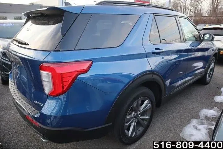 $28247 : Ford Explorer 2022 AWD XLT 4 image 3
