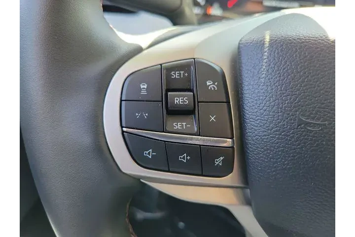 $38488 : Ford Explorer 2025 Active 4d image 5