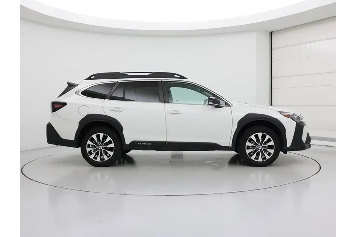 $31998 : Subaru Outback 2024 AWD Limi image 7