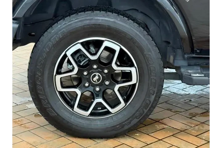 $35000 : Ford Bronco 2021 4x4 Outer B image 10