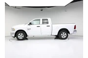 $25998 : Ram 1500 Classic 2024 4x2 SL thumbnail
