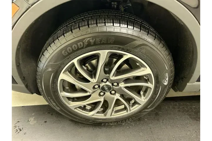 $30690 : Lincoln Corsair 2022 AWD Sta image 8